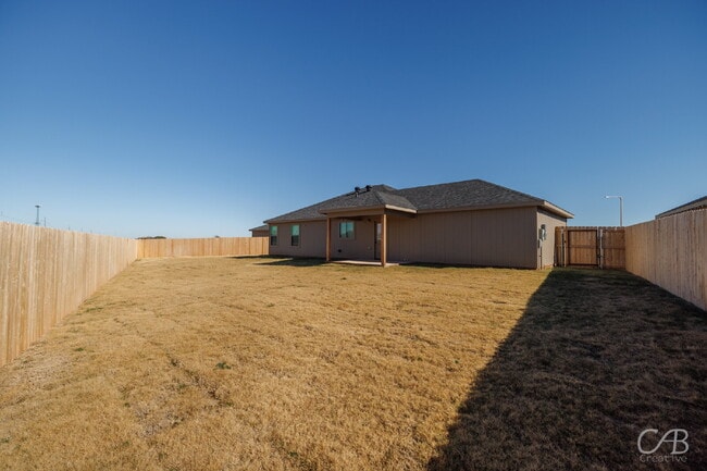 Building Photo - For Lease