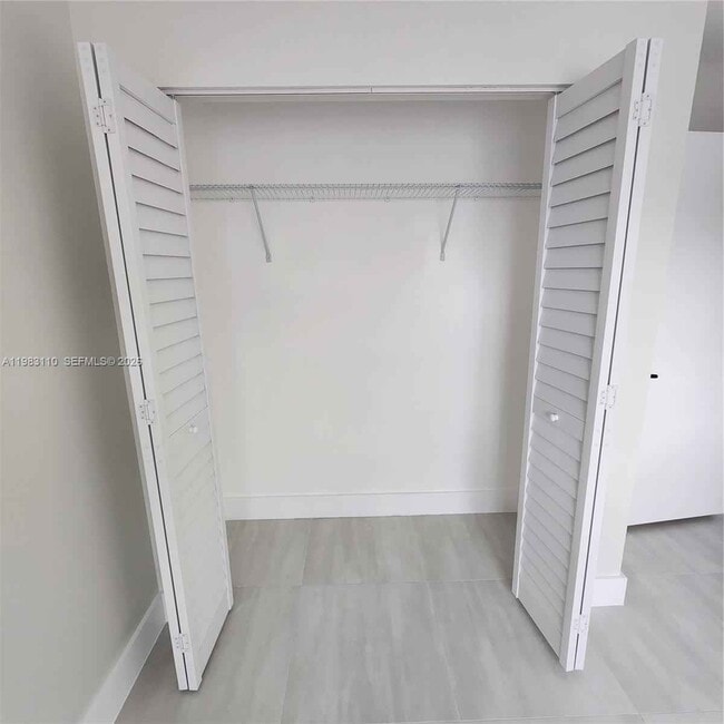 Building Photo - 1171 NW 66th St