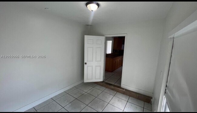 Building Photo - 17201 NW 53rd Pl