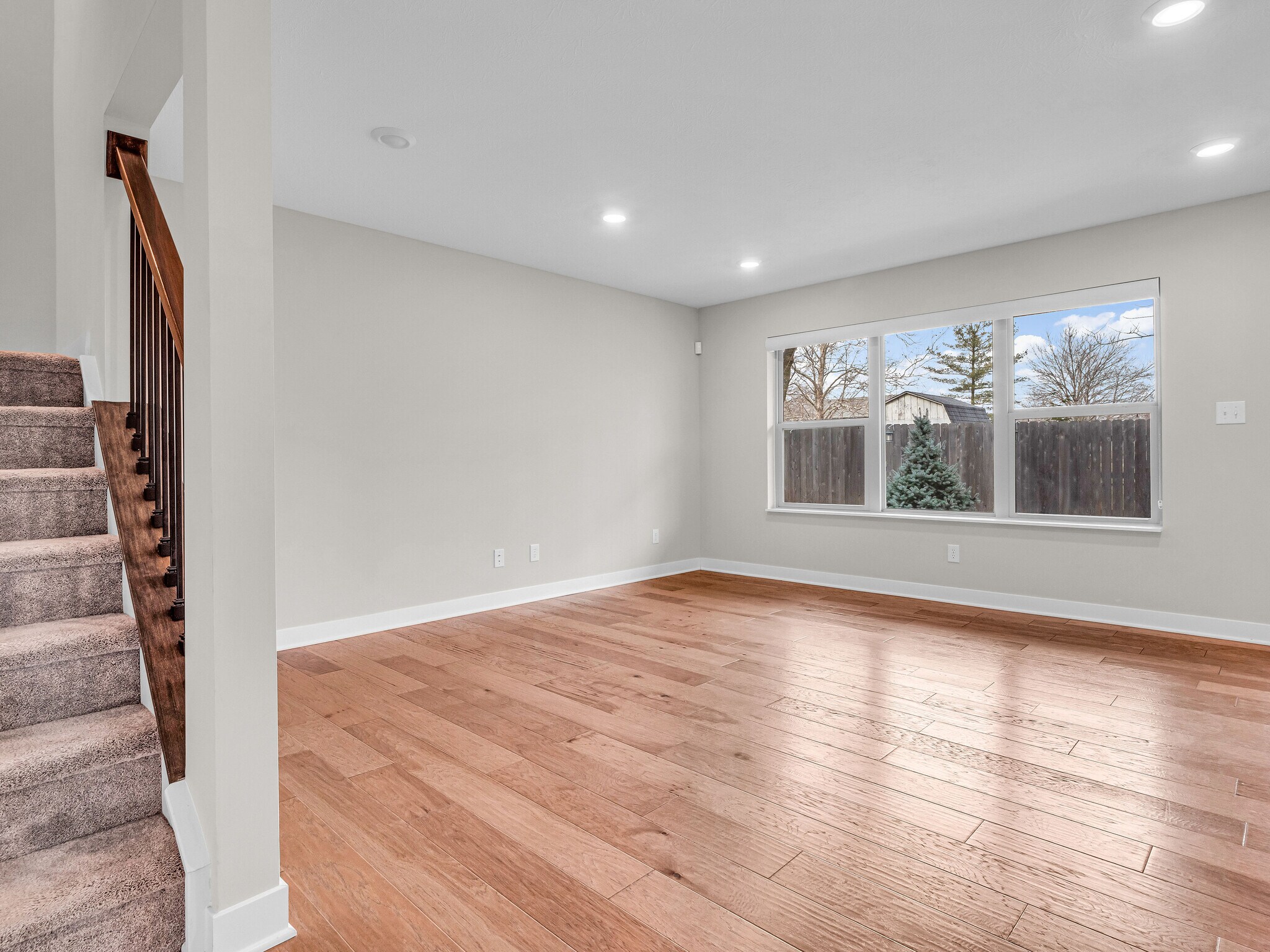 Building Photo - 8238 Bostic Dr