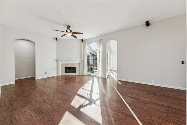 Building Photo - 7108 Chateau Dr