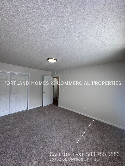 Building Photo - 15782 SE Division St