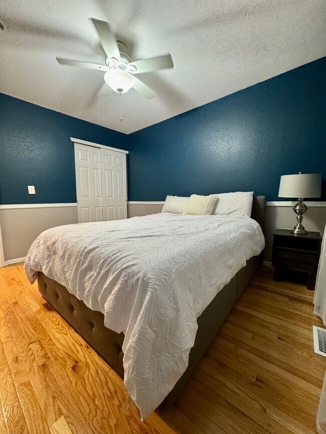 Building Photo - Beautifully Remodeled 3 Bed/3 Bath Home in Stetson Hills