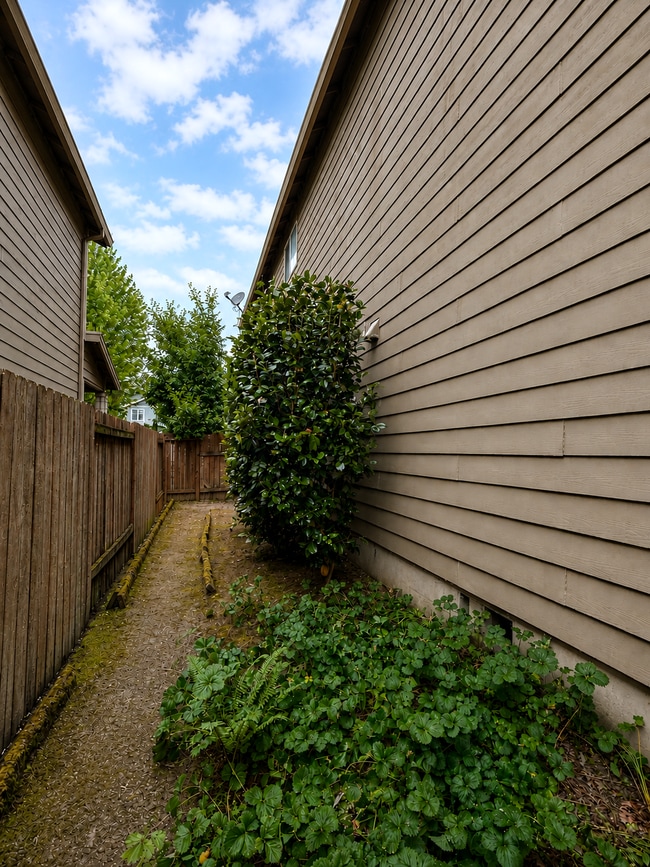 Building Photo - 17178 NW Gables Creek Ln