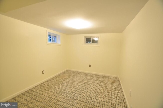 Building Photo - 6400 Westland Rd