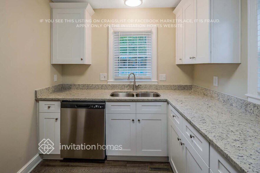 Building Photo - 7839 Chapman St