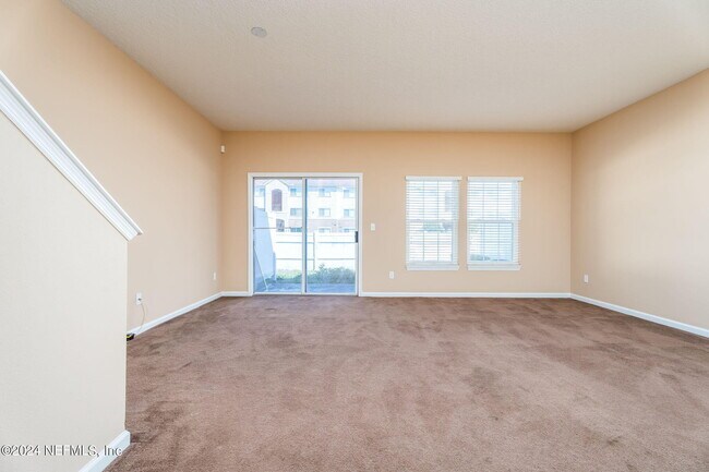 Building Photo - 1683 Biscayne Bay Cir