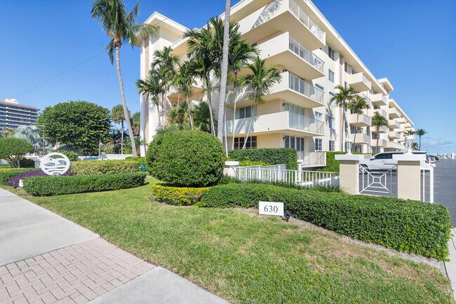 Building Photo - 630 Ocean Dr