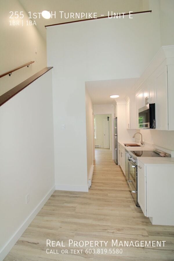 Building Photo - 255 1st NH Turnpike