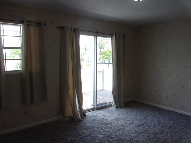 Building Photo - 405 Flagler Blvd