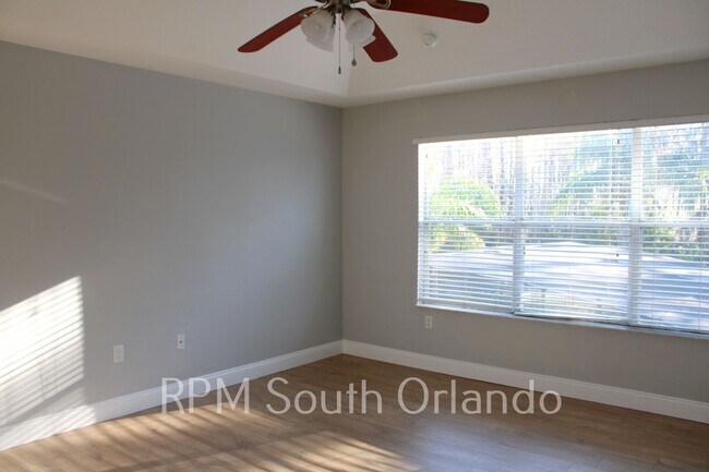 Building Photo - Kissimmee Pool home 4 bed 2.5 bath