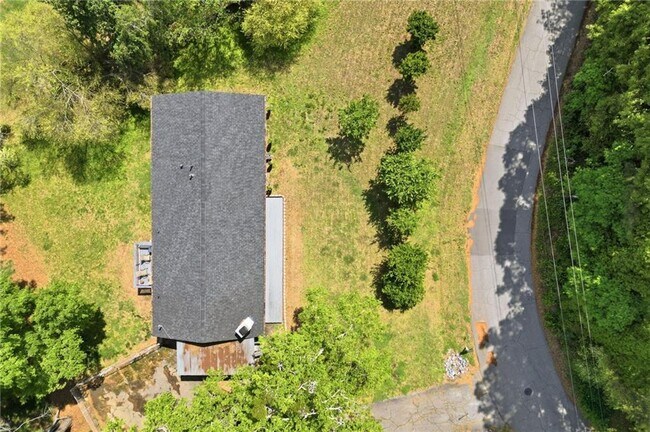 Building Photo - 4691 Roberta Cir