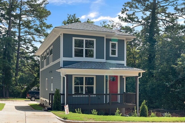 Primary Photo - 1725 Crest Rd