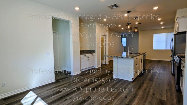 Building Photo - 13217 San Antonio Dr