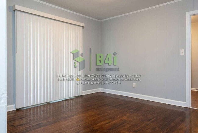 Building Photo - 6106 Venetian Way SW