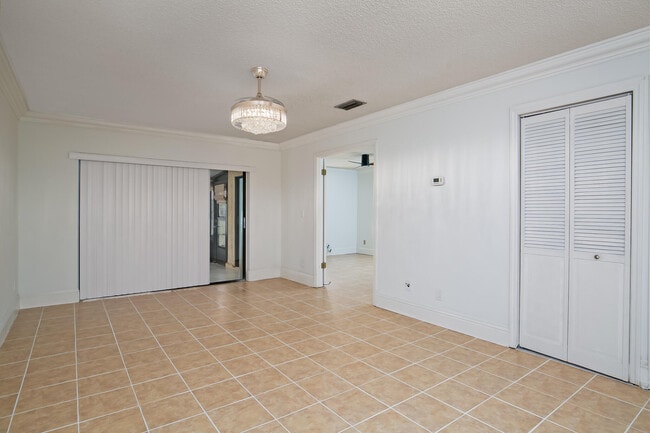 Building Photo - 6036 Indrio Rd