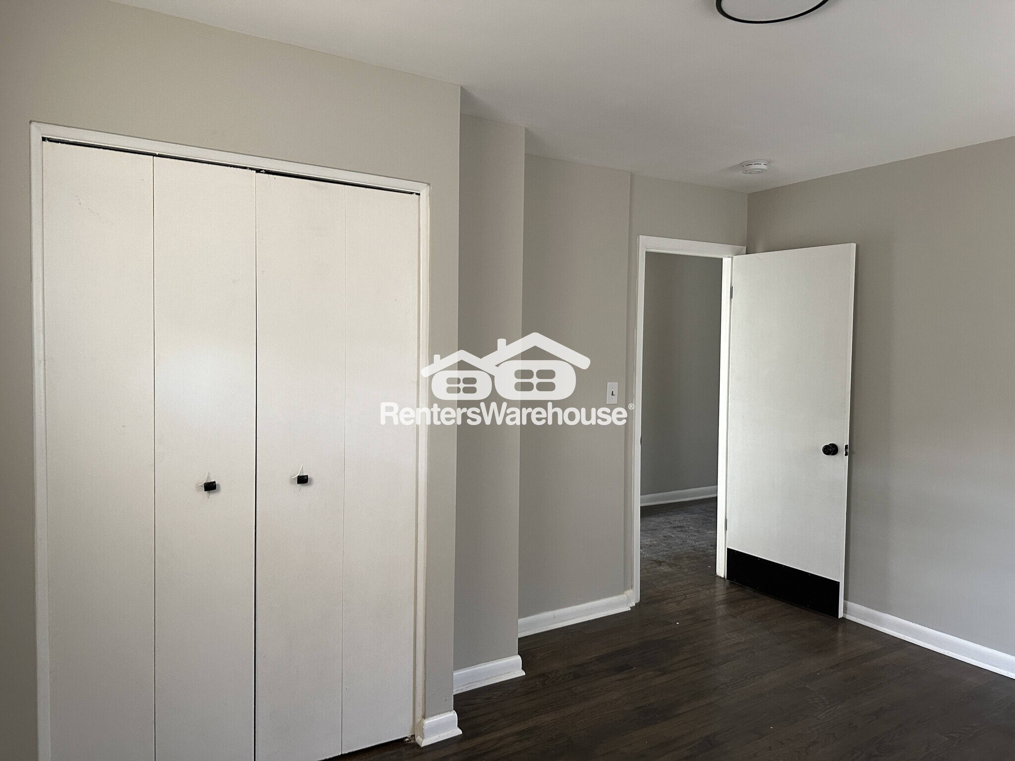 Building Photo - 1023 Cedarcroft Rd