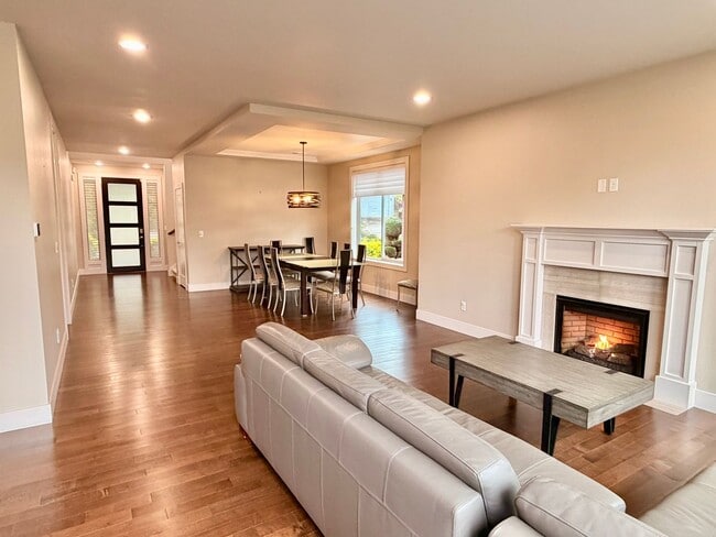 Building Photo - Cedar Park Home