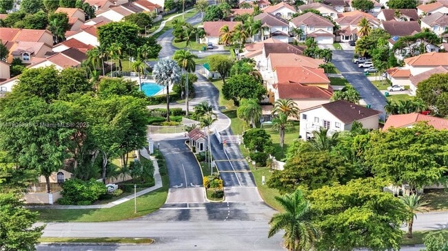 Building Photo - 11037 SW 152nd Ct