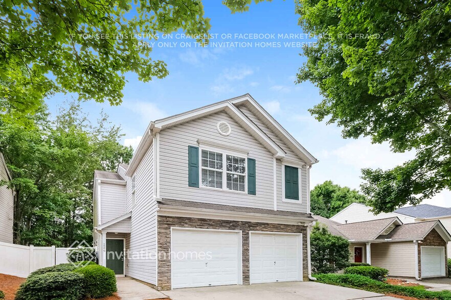 Building Photo - 2195 Lexington Ln