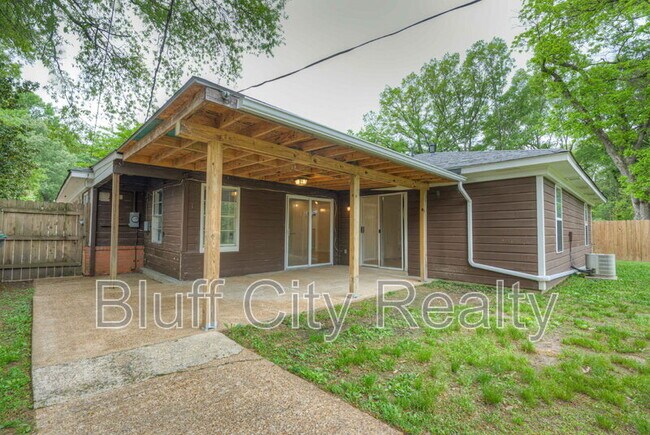Building Photo - 4560 Boyce Rd