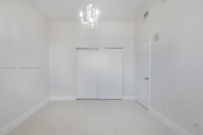 Building Photo - 888 Biscayne Blvd