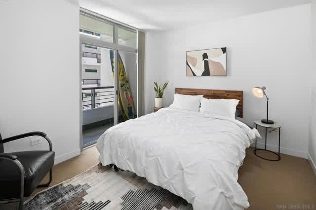 Building Photo - 425 W Beech St