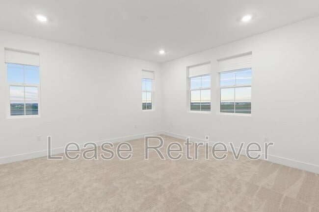 Building Photo - 1909 Ariana Pl