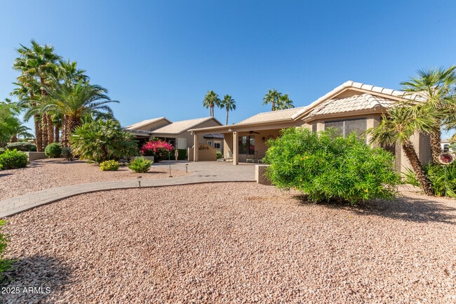 Building Photo - 9559 E Sunburst Dr