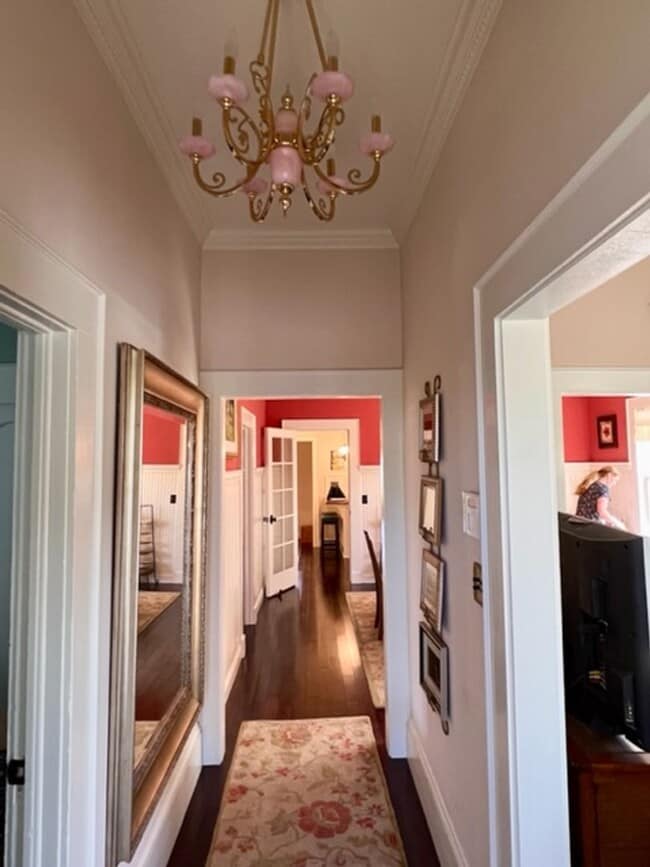 Building Photo - Historic Charm, Modern Comfort | 4BR + Den...