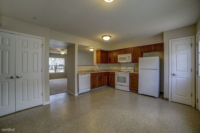 Building Photo - 3 br, 1.5 bath Apartment - Arneman Place