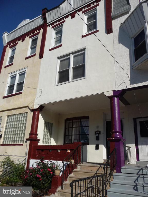 Building Photo - 661 N 33rd St