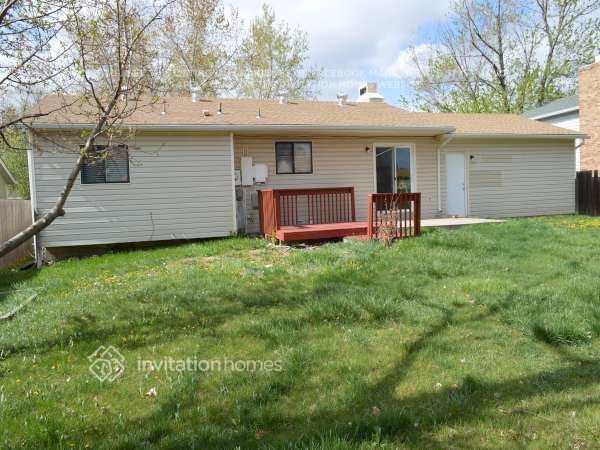 Building Photo - 11156 Forest Ave