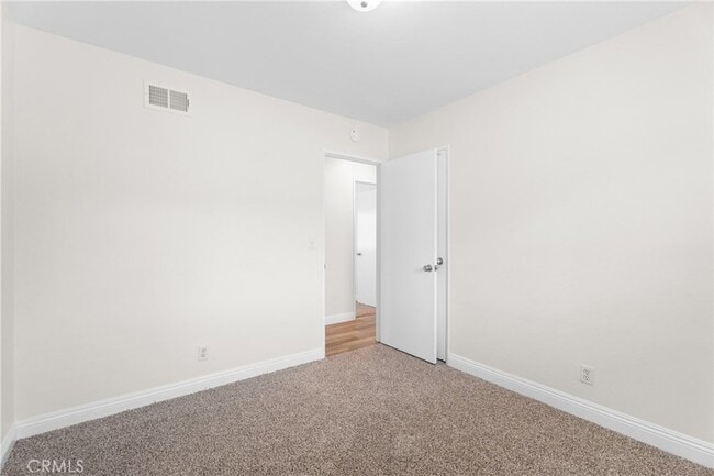 Building Photo - 17551 Misty Ln