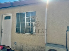 Building Photo - 653 W Fernleaf Ave