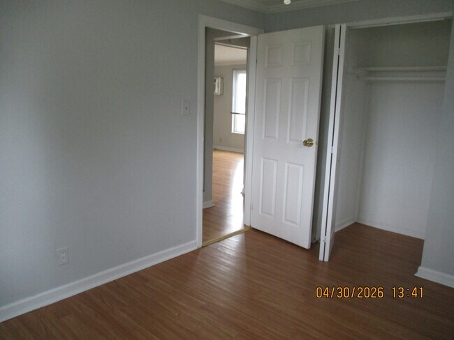Building Photo - 8713 S Keeler Ave