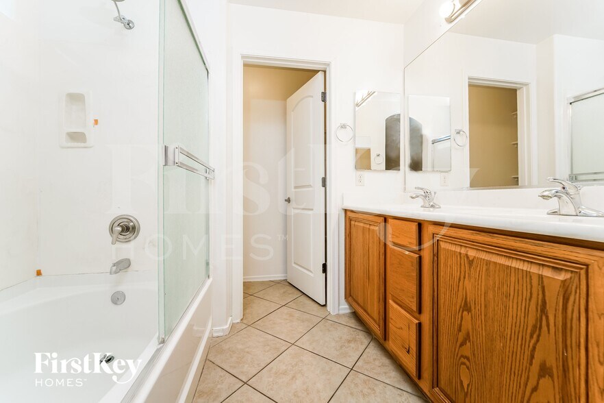 Building Photo - 10180 E Corte Madera Fina