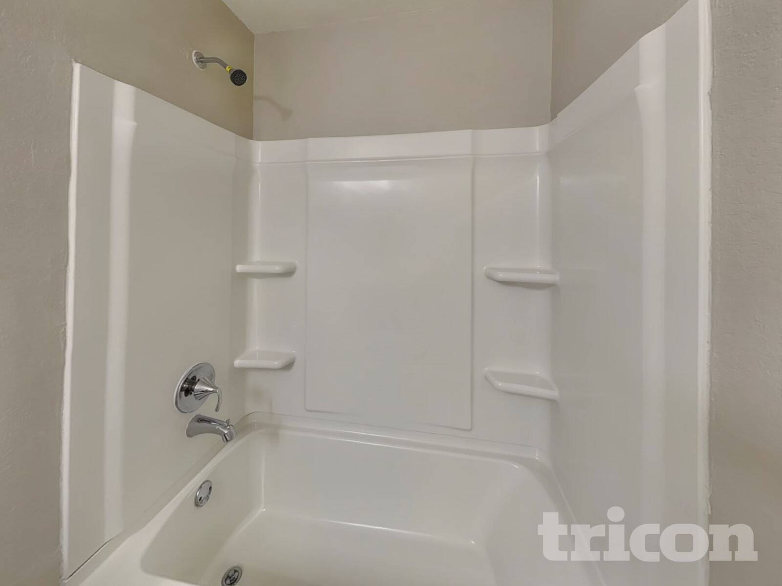 Building Photo - 2631 Green Leaf Way