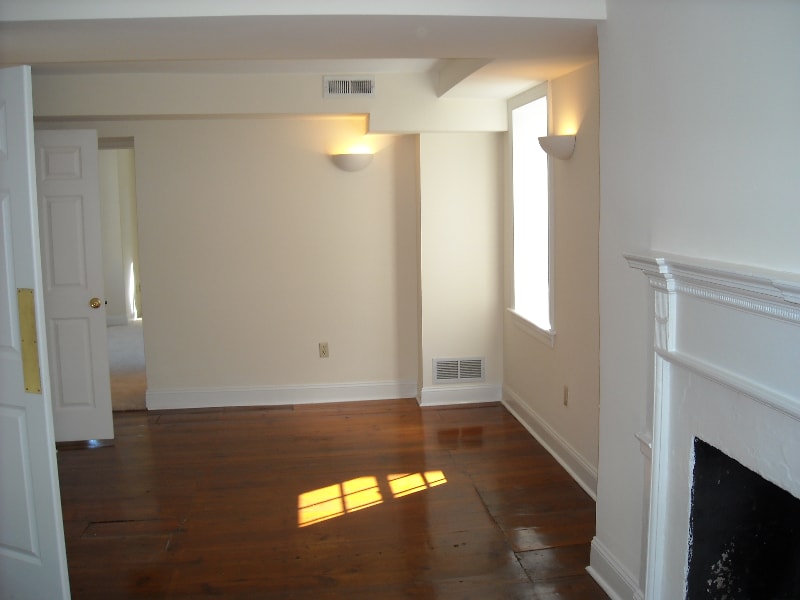 Building Photo - 8433 Germantown Ave