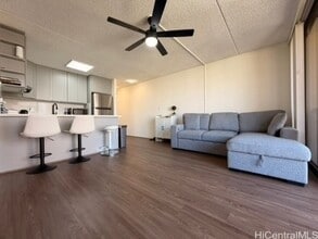 Building Photo - 411 Hobron Ln