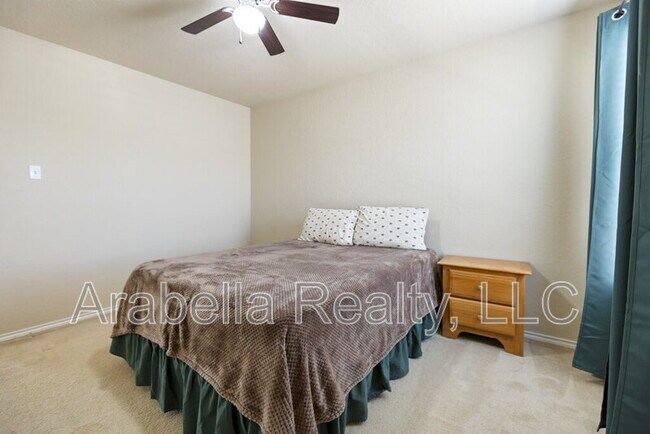 Building Photo - 11726 Caraway Hill