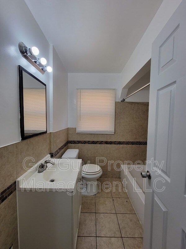 Building Photo - 18644 Forrer St