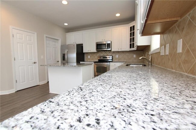 Building Photo - 5233 Stone Station Dr