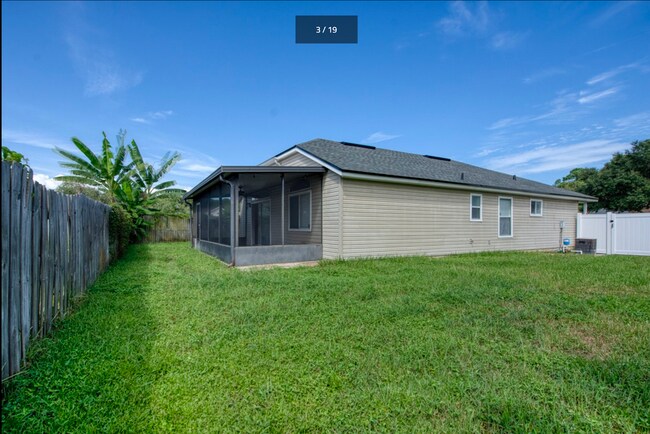 Building Photo - 12772 Ayrshire Ct