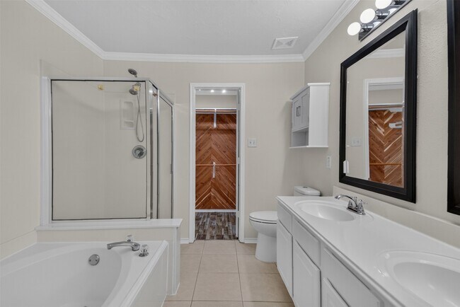 Building Photo - 38 Wineberry Pl