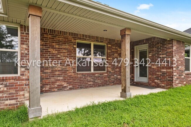 Building Photo - 800 Fallon St