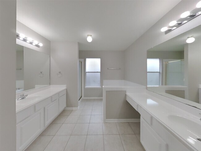 Building Photo - 14815 Buckskin Bridge Ct