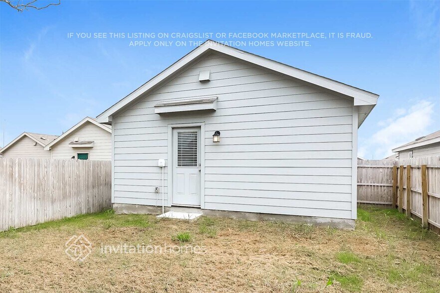 Building Photo - 4231 Southton Lk