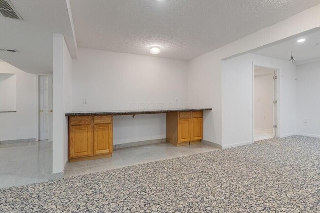 Building Photo - 6117 Wynford Dr