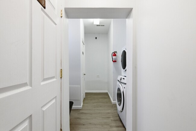 Building Photo - 4341 Park Heights Ave